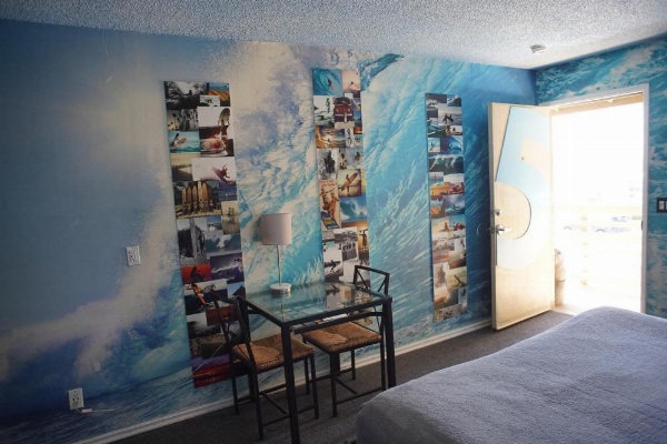 Huntington Surf Inn image 26